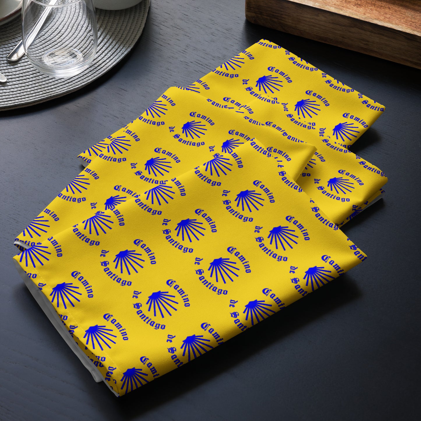 Camino de Santiago Cloth Napkin Set, Gift for Peregrino, Blue Seashell on Yellow